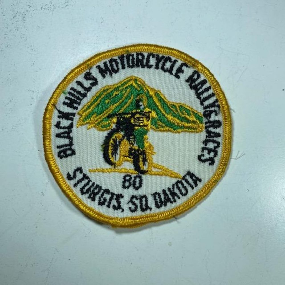 Vtg '80 Black Hills Motorcycle Rally Races Strugis So. Dakota Embroidered Patch - Picture 1 of 2
